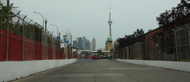 streets-of-toronto-indycar-indylights-zach-veach-racing-motorsports